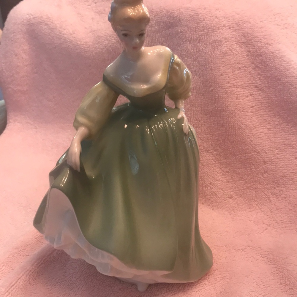Vintage 1962 Royal Doulton Porcelain Dancing Lady Figurine in Sage Green